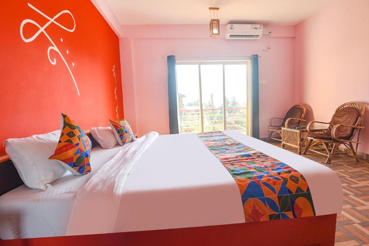 Hôtel Fabexpress The Voyage à Morjim Extérieur photo